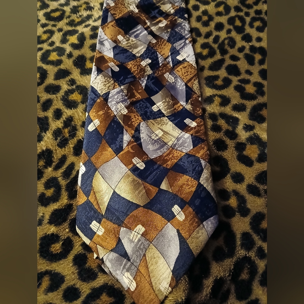 🤠New Honors Silk Tie